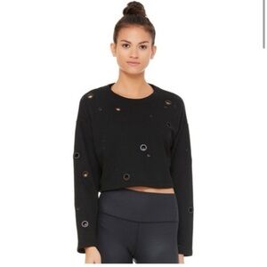 ALO YOGA—Women’s Cropped Crewneck W Holes. Size Medium. Black.